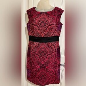 Maggy London beautiful vintage Elegant Red/ Pink/Purple/Black Patterned Dress